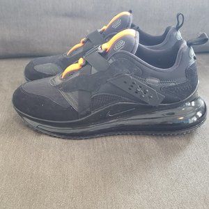 NIke Air Max 720 OBJ Slip, size 10.5